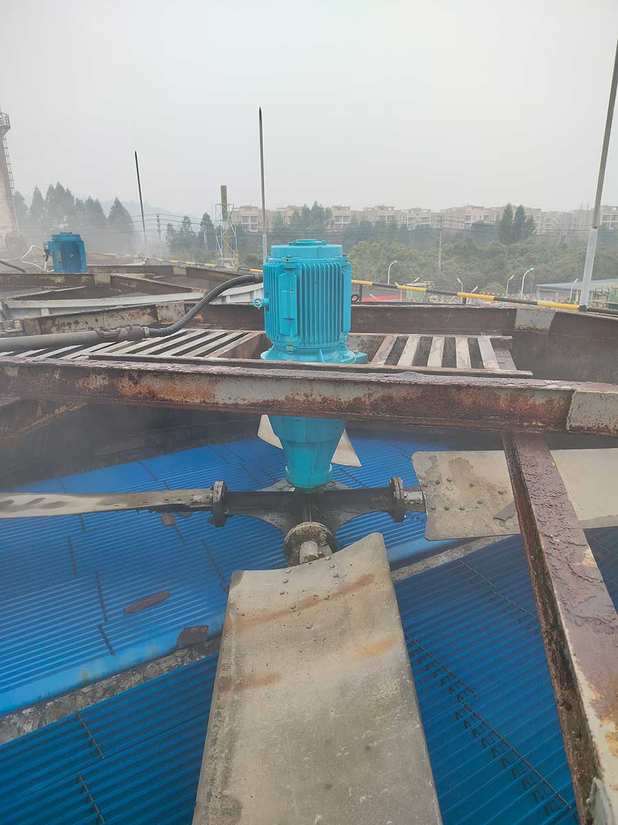 四川成都新津冷却塔维修钢构加固